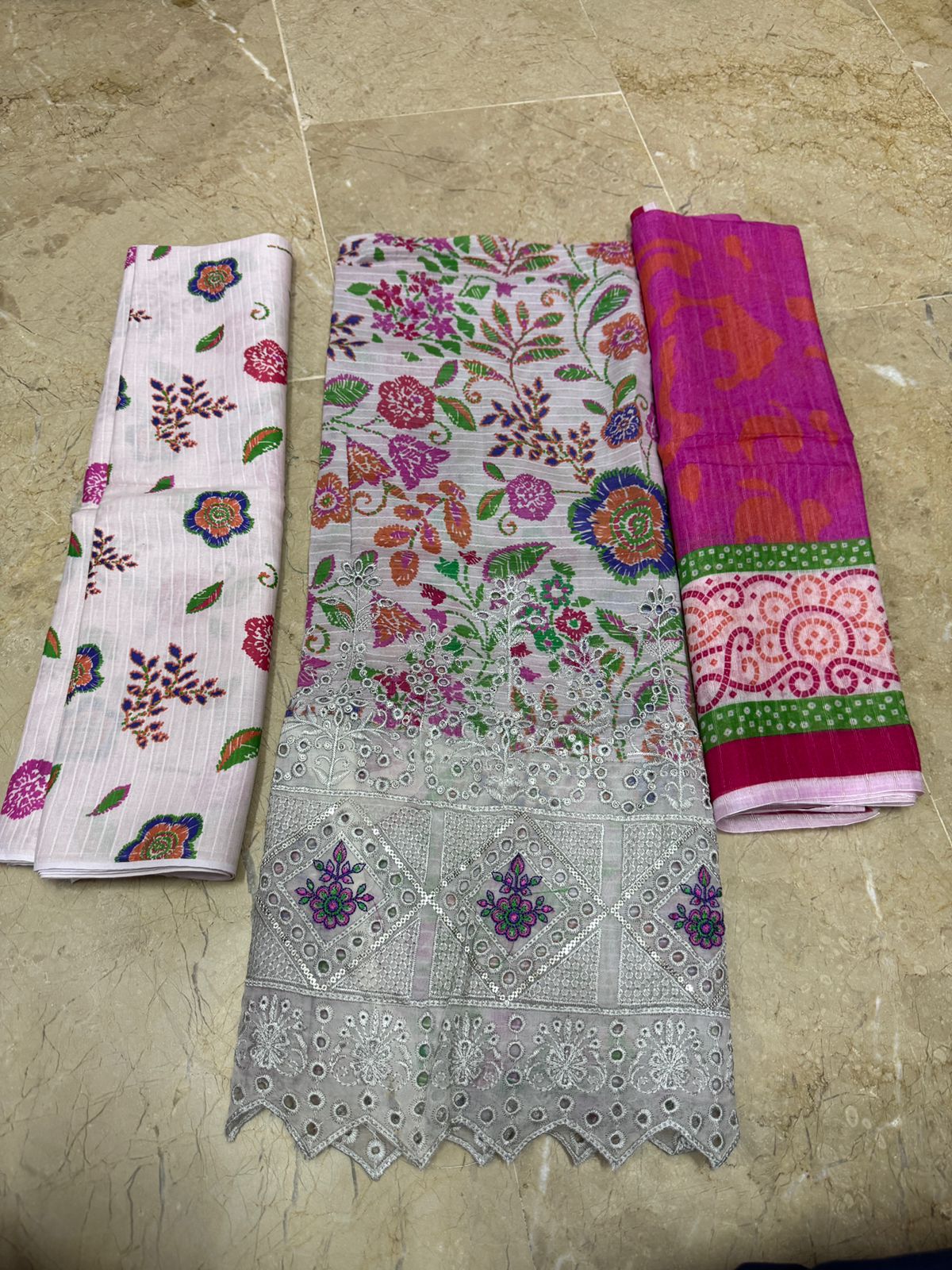 Doriya Fancy 3 Piece | Luxury Digital Lawn Suits - Hurain Arts