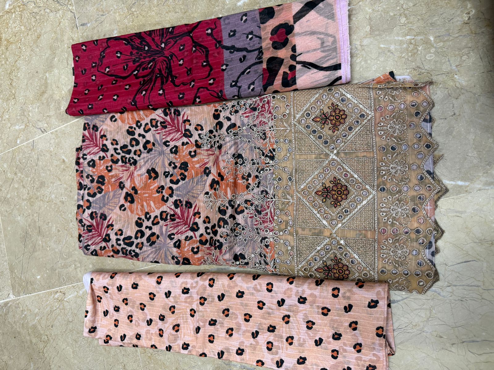 Doriya Fancy 3 Piece | Luxury Digital Lawn Suits - Hurain Arts