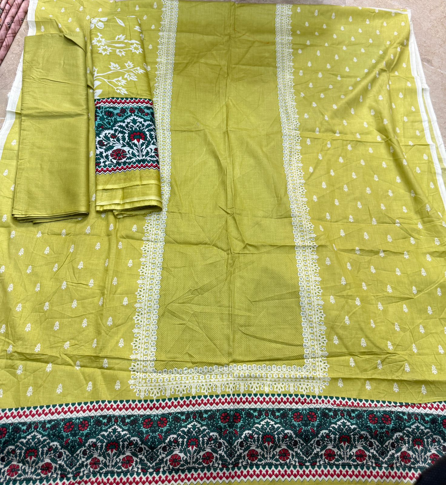 Lawn 3 Piece | Printed Suits for Everyday Elegance - Hurain Arts