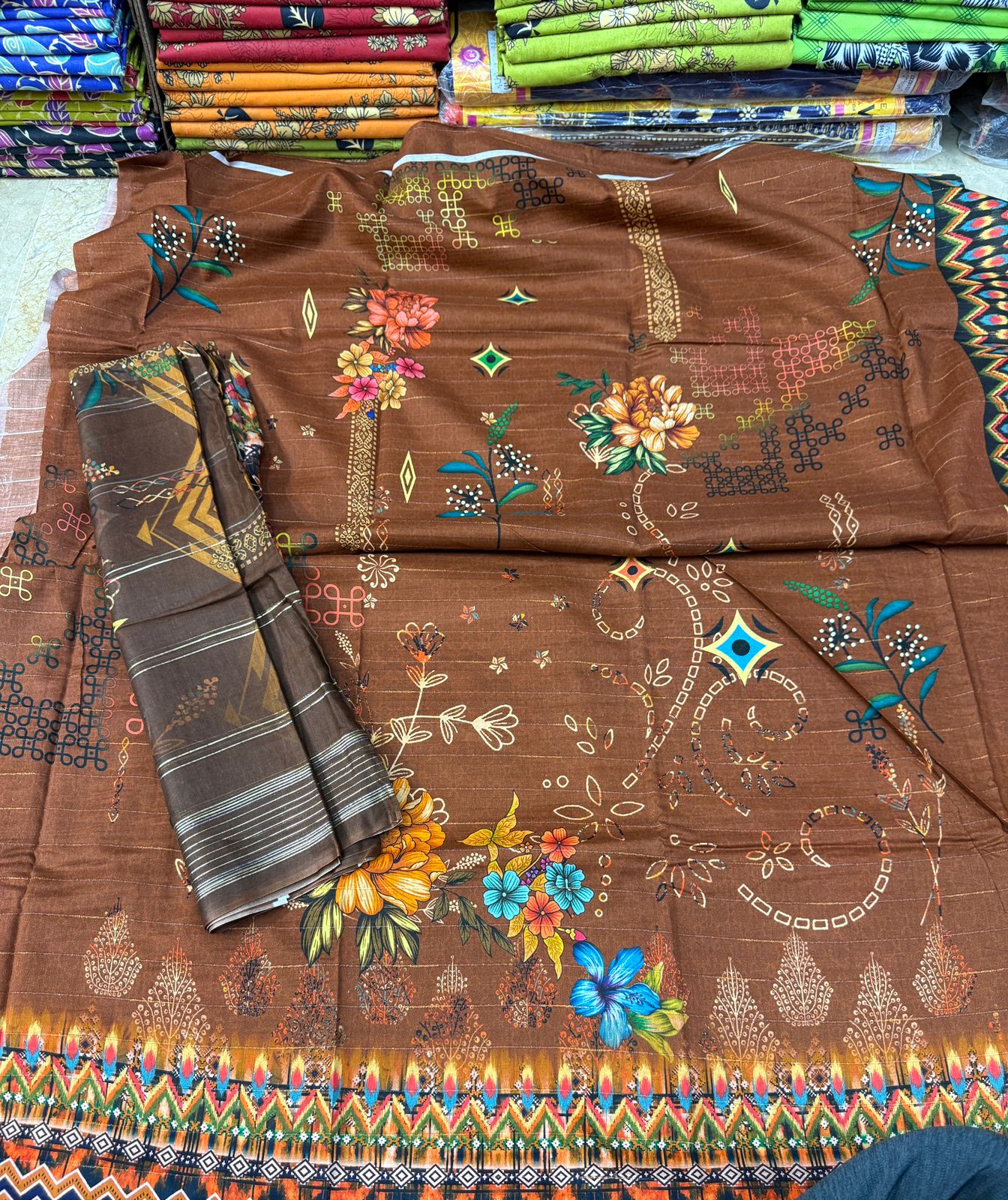 Digital Lawn 2 Piece | Elegant Printed Suits - Hurain Arts